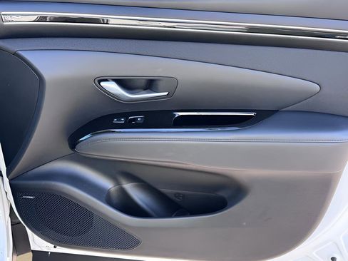 Used 2022 Hyundai Tucson Limited w/ Cargo Package image 27