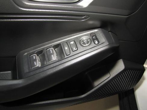 Certified 2025 Honda Accord LX image 10