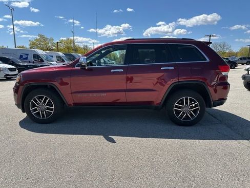 Used 2019 Jeep Grand Cherokee Limited AWD/4WD image 9