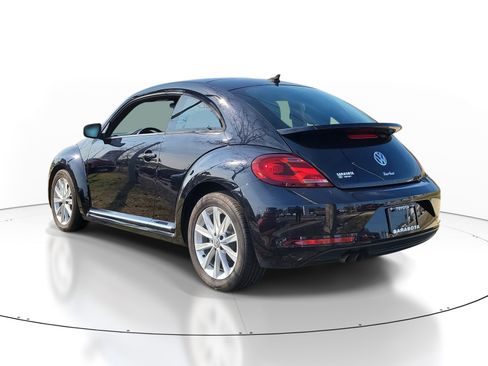 Used 2018 Volkswagen Beetle 2.0T S w/ Style & Comfort Package For S image 4