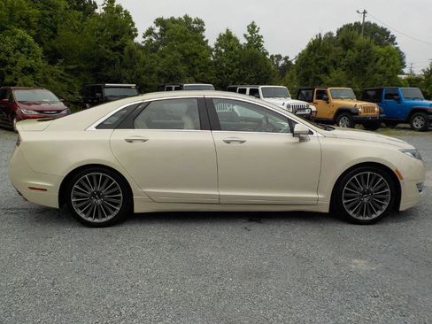 Used 2015 Lincoln MKZ Hybrid w/ Equipment Group 202A Reserve image 6