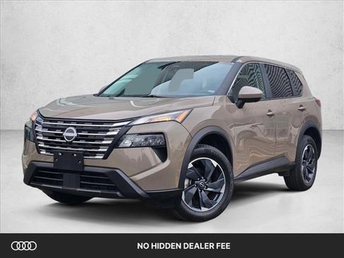 Used 2025 Nissan Rogue SV AWD/4WD image 1