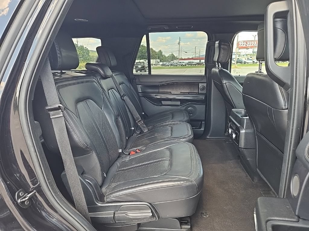 Used 2020 Ford Expedition Limited RWD image 19