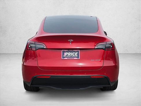 Used 2021 Tesla Model Y Long Range AWD/4WD image 7