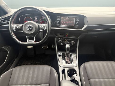 Used 2019 Volkswagen Jetta GLI FWD image 10