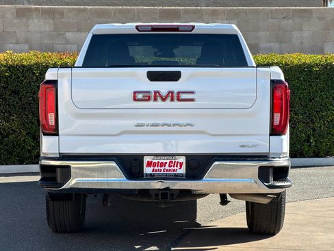 Certified 2025 GMC Sierra 1500 SLT RWD image 5