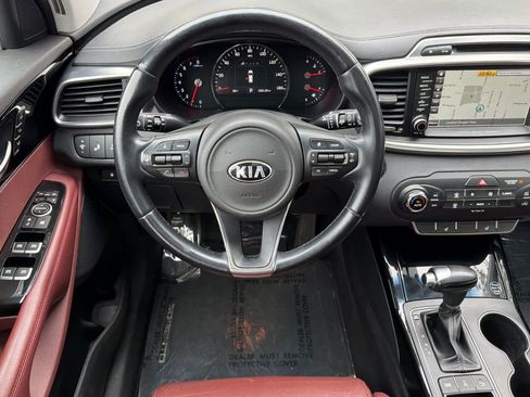 Used 2017 Kia Sorento SX AWD/4WD image 16