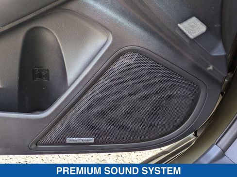 Certified 2022 Subaru Outback Limited image 14