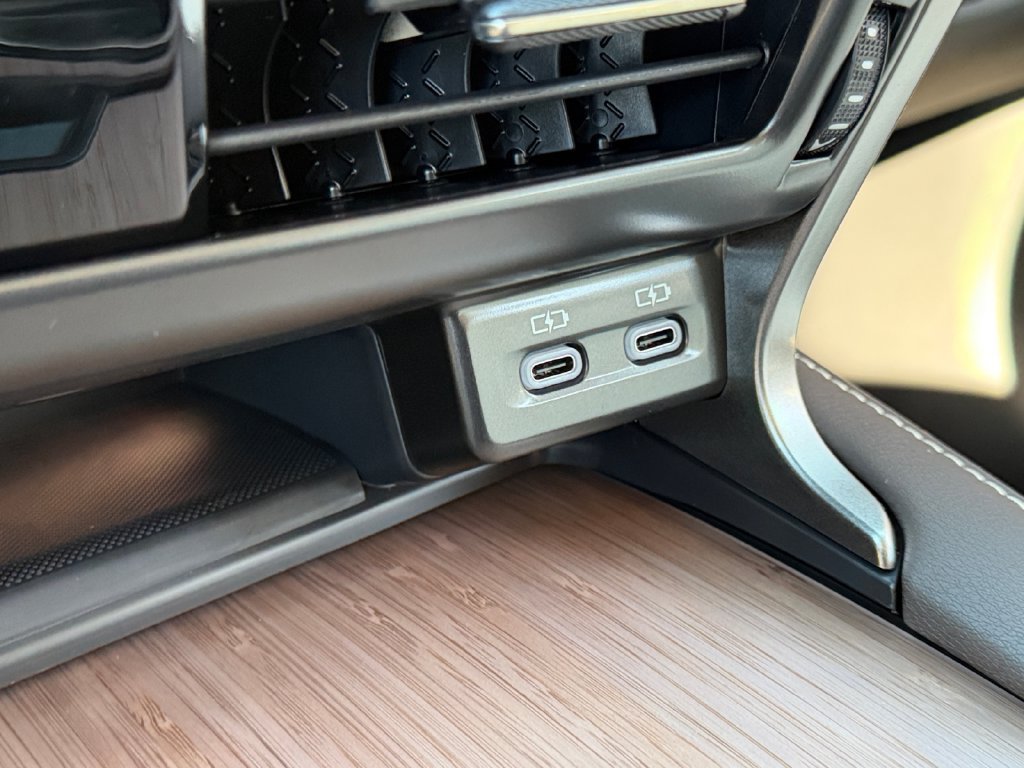 New 2026 Lexus RX 350 AWD image 18