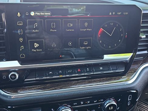 Used 2025 GMC Sierra 1500 Elevation image 20