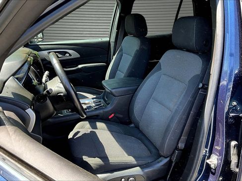 Used 2022 Chevrolet Traverse LT AWD/4WD image 13