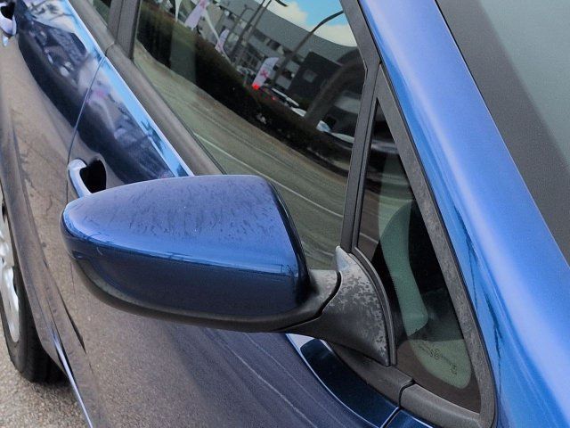 Used 2018 Kia Forte LX w/ LX Rear Camera Package FWD image 12