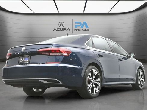 Used 2022 Volkswagen Passat 2.0T SE image 29