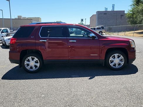 Used 2016 GMC Terrain SLT w/ Open Road Package AWD/4WD image 8
