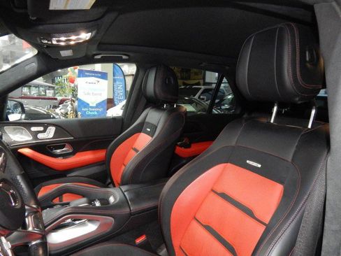 Used 2023 Mercedes-Benz GLE 53 AMG 4MATIC image 20