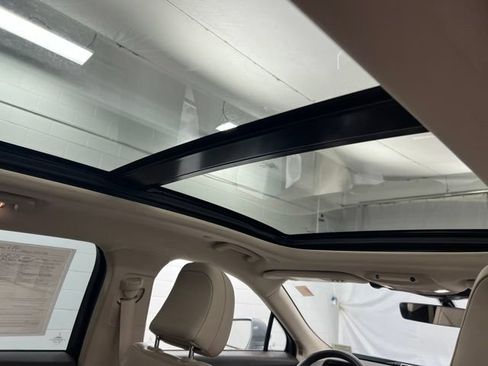 Certified 2022 Lincoln Nautilus Reserve AWD/4WD image 24