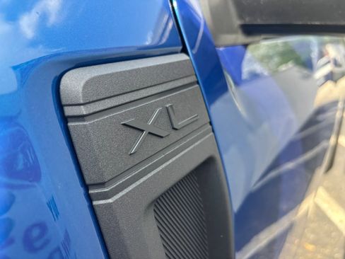 Used 2023 Ford Maverick XL image 14