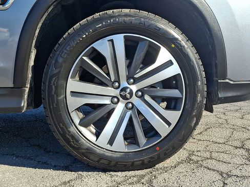 Used 2022 Mitsubishi Outlander Sport SE image 8