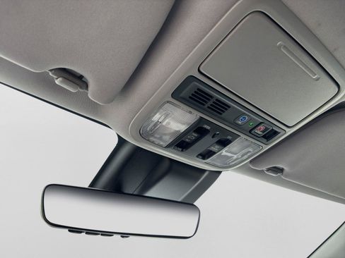 Used 2019 Honda Odyssey Touring image 32