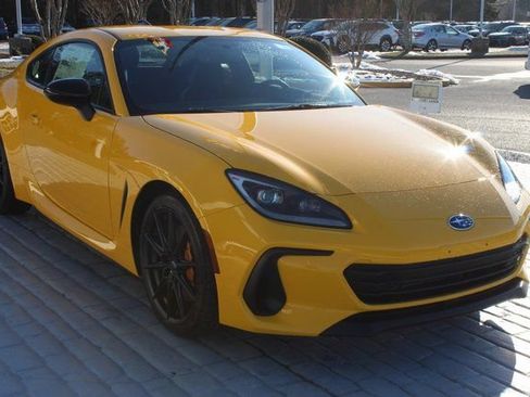 New 2026 Subaru BRZ Series.Yellow RWD image 4