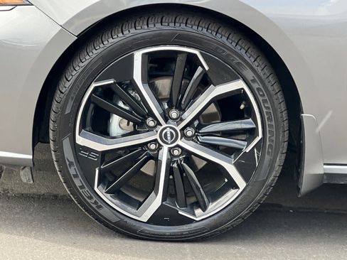 Used 2023 Nissan Altima 2.5 SR image 25