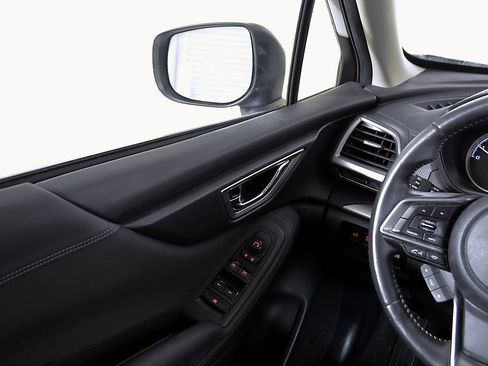 Used 2023 Subaru Forester Premium AWD/4WD image 26