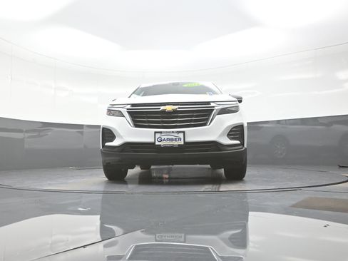 Used 2024 Chevrolet Equinox LS w/ Driver Confidence II Package AWD/4WD image 10