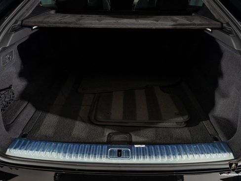 Used 2024 Lamborghini Urus S image 18