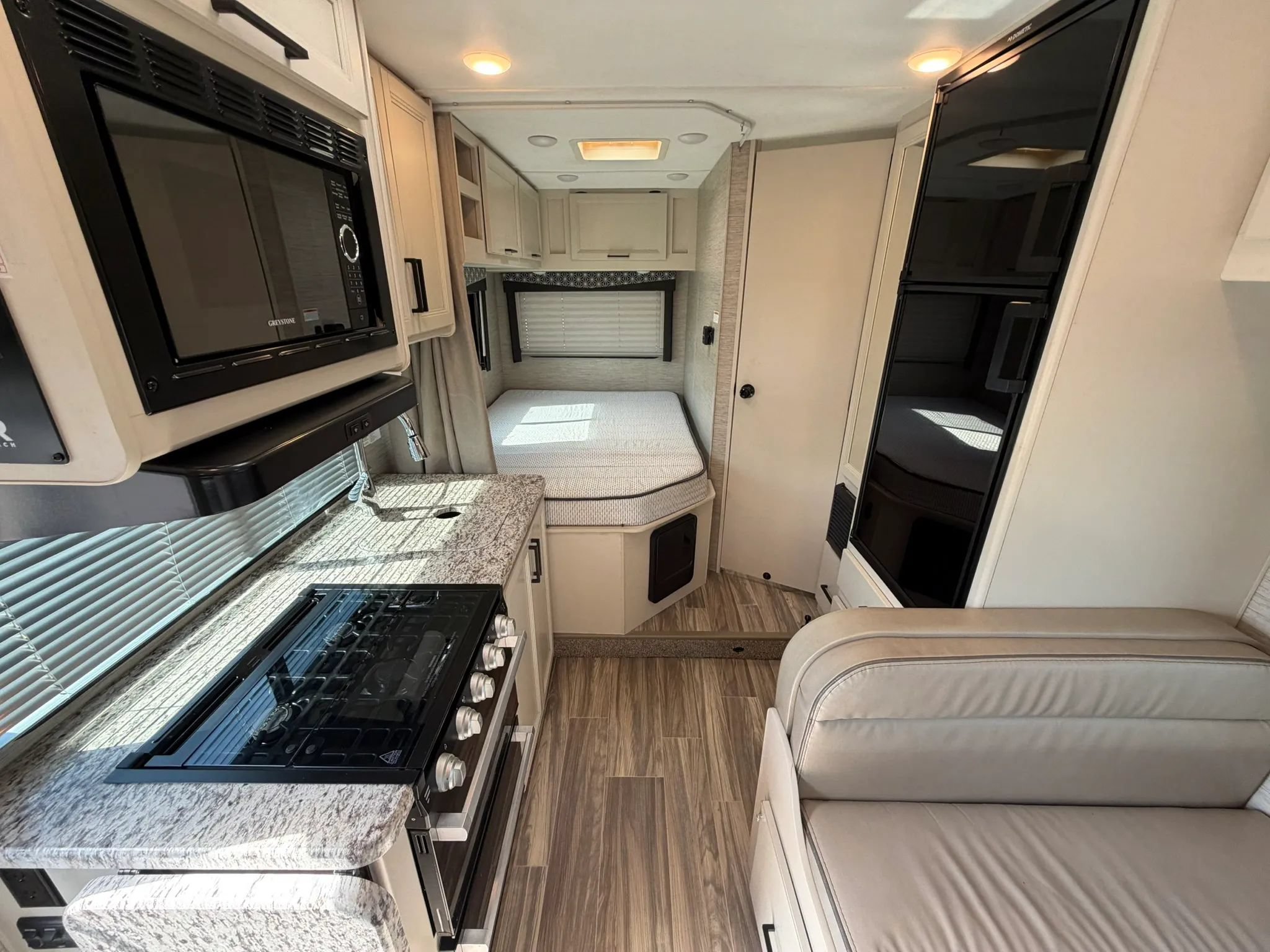 Used 2022 Ford E-350 and Econoline 350 Super Duty w/ Motorhome Prep Package RWD image 30