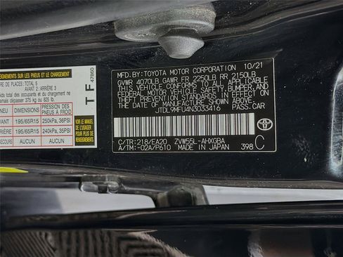 Used 2022 Toyota Prius AWD image 39