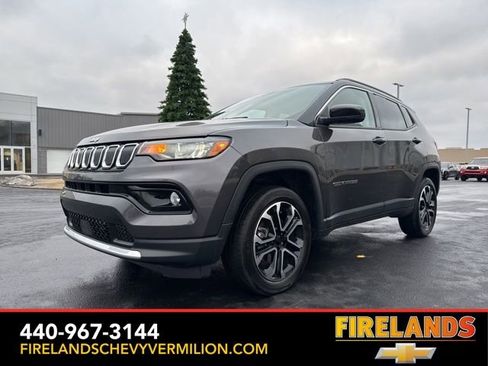 Used 2022 Jeep Compass Limited image 3