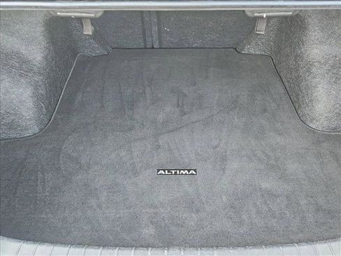 Used 2023 Nissan Altima 2.5 SV image 6