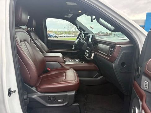 Used 2024 Ford Expedition Max Limited image 25