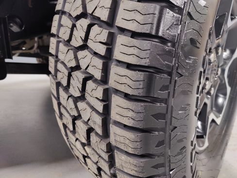 Used 2022 Jeep Wrangler Unlimited Rubicon 4xe image 23