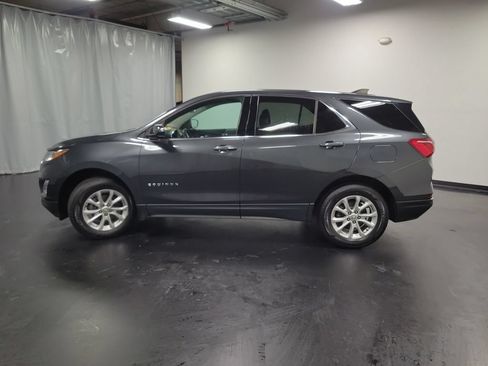 Used 2020 Chevrolet Equinox LT w/ LPO, Floor Liner Package AWD/4WD image 6