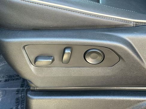 Used 2022 Chevrolet Tahoe Premier image 34