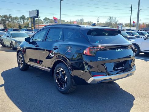 New 2026 Kia Sportage SX FWD image 4