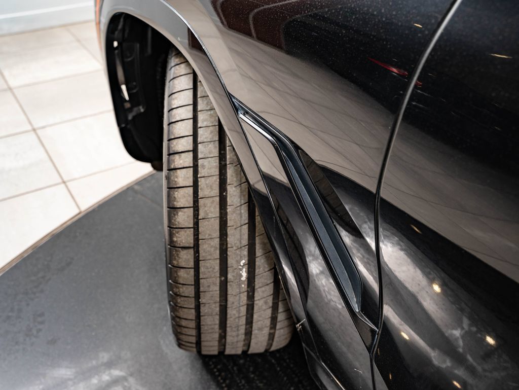 Used 2021 BMW X6 M50i w/ Executive Package AWD/4WD image 50