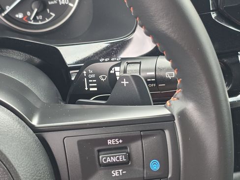 Used 2025 Nissan Pathfinder Rock Creek AWD/4WD image 33