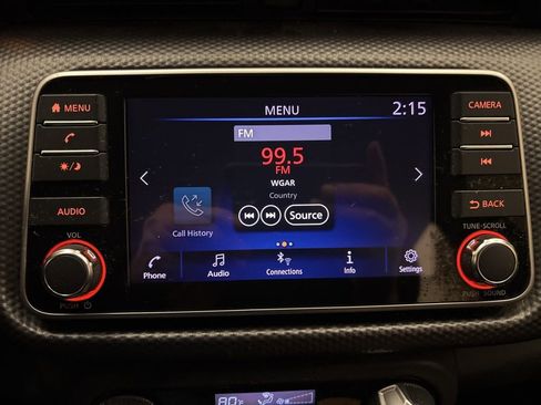 Used 2018 Nissan Kicks SV image 16