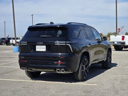 New 2026 Chevrolet Traverse RS image 4