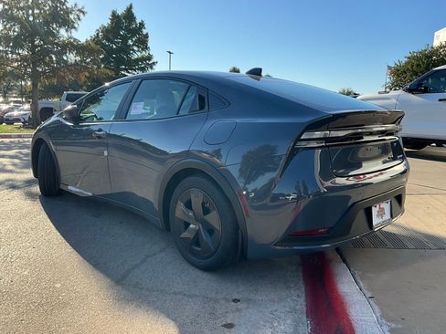 New 2026 Toyota Prius Plug-In Hybrid image 8