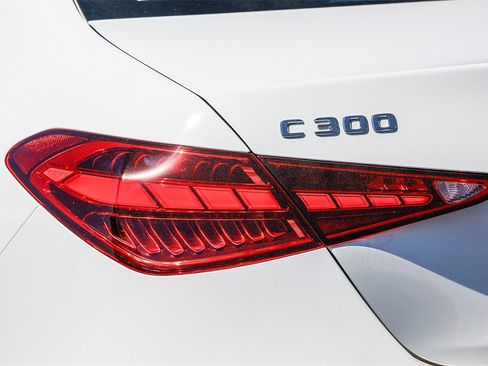 New 2025 Mercedes-Benz C 300 4MATIC Sedan image 8