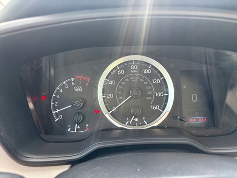 Used 2020 Toyota Corolla LE FWD image 17