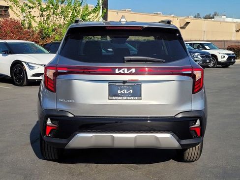 New 2026 Kia Seltos S image 6