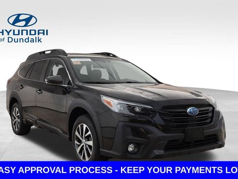Used 2024 Subaru Outback Premium AWD/4WD image 1