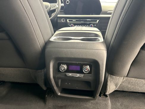 Used 2024 Chevrolet Traverse LS FWD image 22