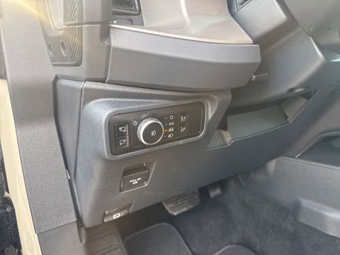 New 2025 Ford Bronco Outer Banks image 10