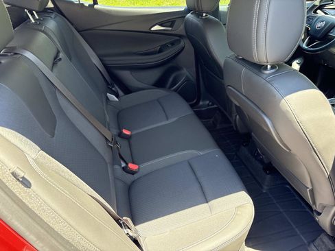 Used 2023 Buick Encore GX Select w/ Sport Touring Package FWD image 32