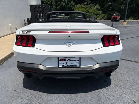 Used 2024 Ford Mustang Premium RWD image 12